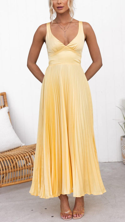 Aby | Abito Maxi Plissé Giallo con Scollatura a V